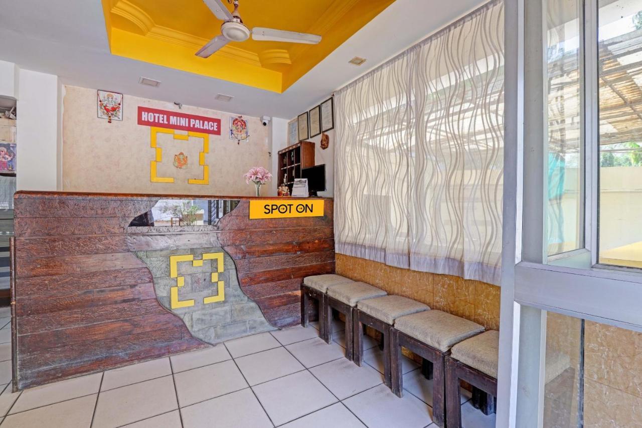 Oyo Flagship 80463 Hotel Mini Palace فَدودارا المظهر الخارجي الصورة