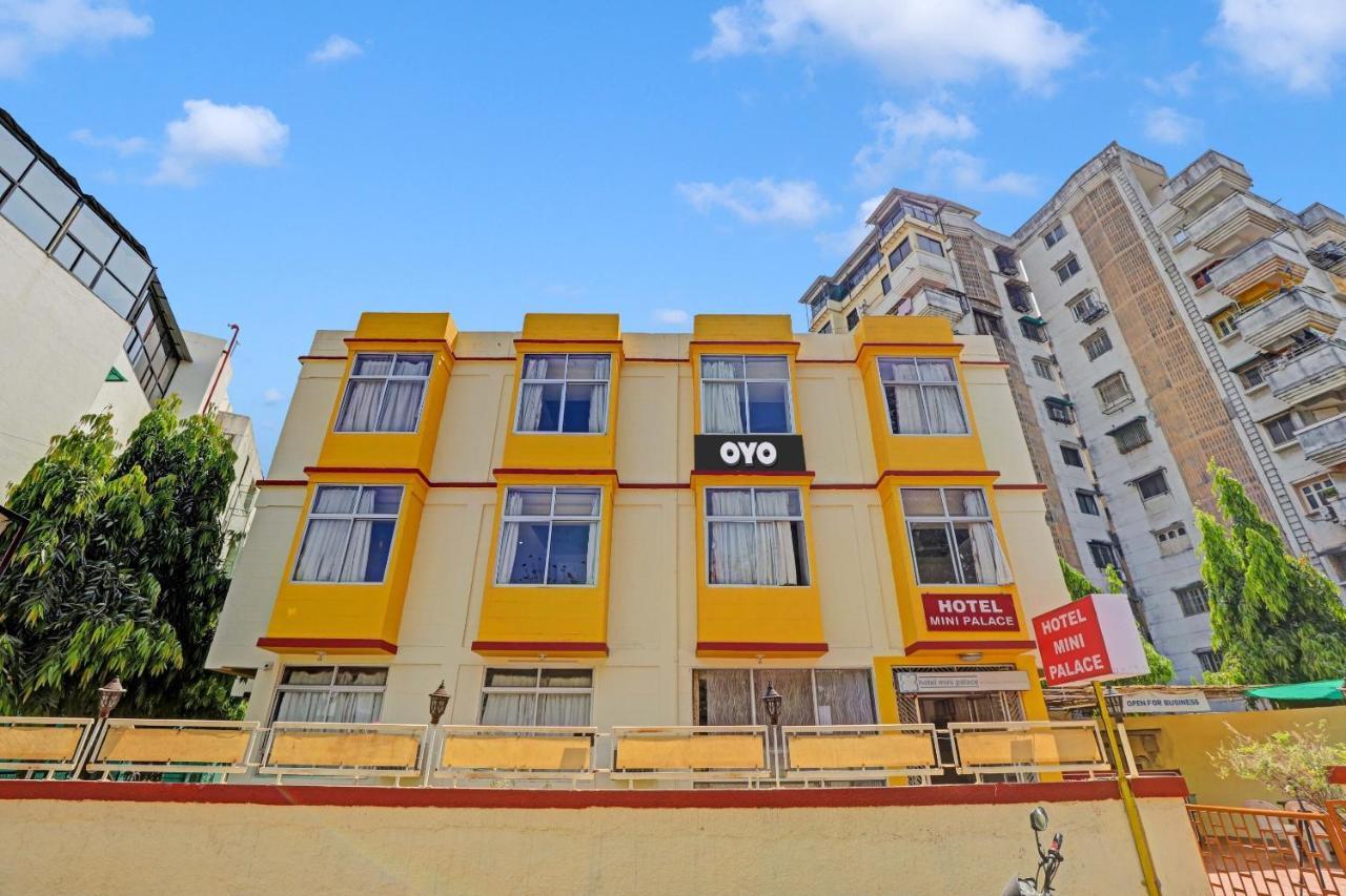 Oyo Flagship 80463 Hotel Mini Palace فَدودارا المظهر الخارجي الصورة